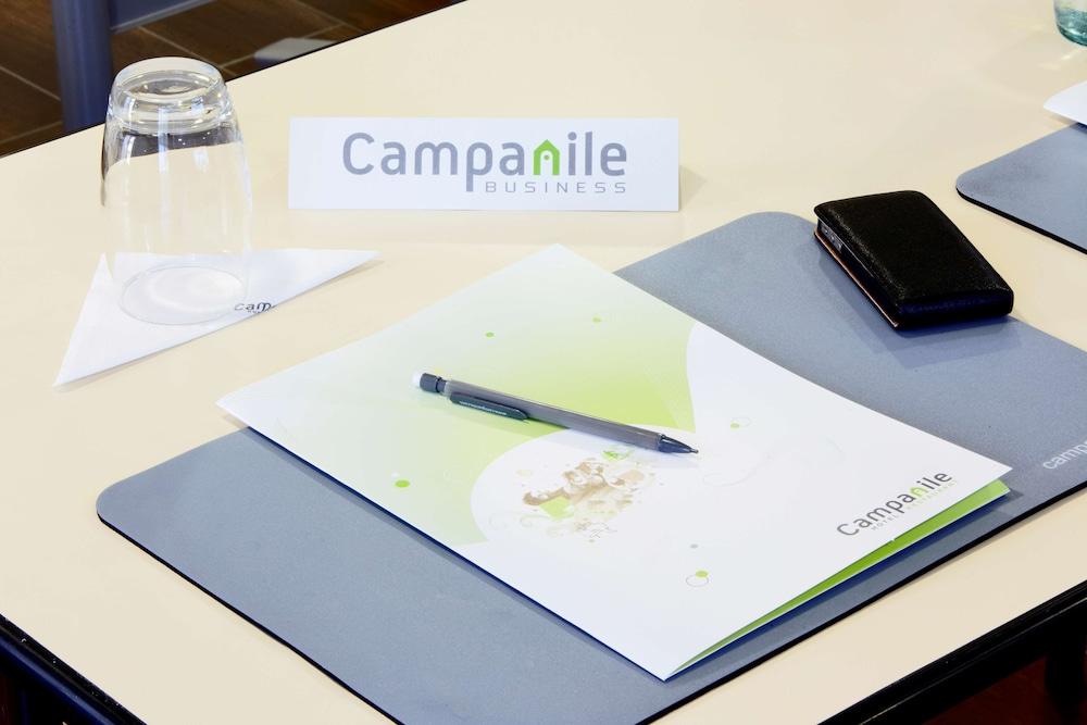 Campanile Beziers A9/A75 Hotel Exterior photo