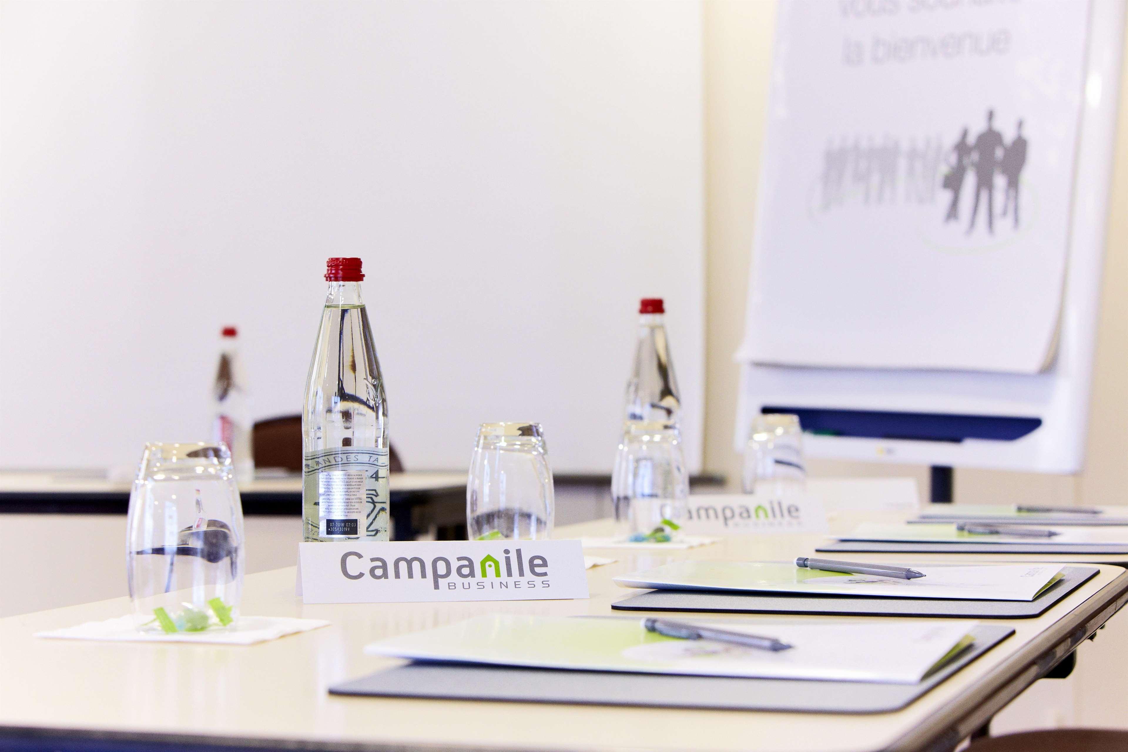 Campanile Beziers A9/A75 Hotel Exterior photo